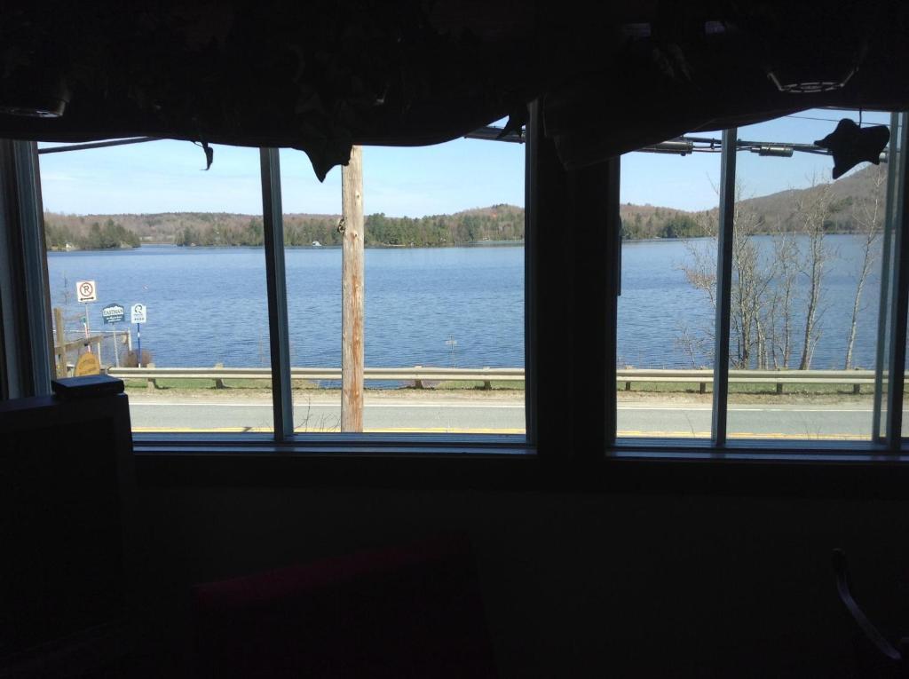 Cottages Du Lac Orford, Cottage A, Cote Raquettes Cottage B, Cote Skis Eastman Kamer foto