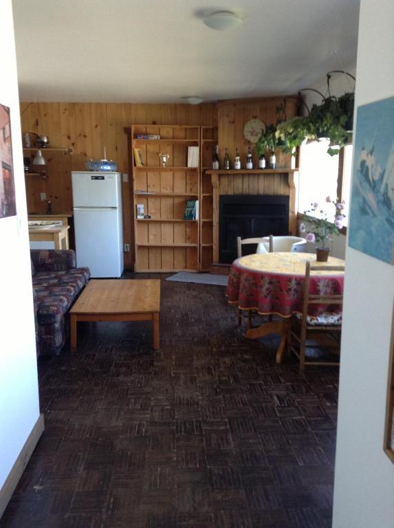 Cottages Du Lac Orford, Cottage A, Cote Raquettes Cottage B, Cote Skis Eastman Kamer foto